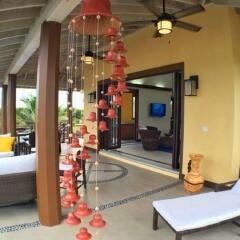 Отель Coral Beach Village Resort Гондурас, Остров Утила - отзывы, цены и фото номеров - забронировать отель Coral Beach Village Resort онлайн интерьер отеля
