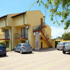 Hotel Yalta Свети Влас парковка