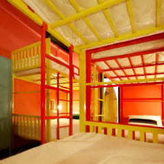 Fin Hostel Phuket Улучшенный номер фото 6