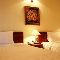 N.Y Kim Phuong Hotel 2* Улучшенный номер с 2 отдельными кроватями фото 6