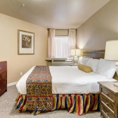 Отель The Rita Suites 3* Люкс повышенной комфортности с различными типами кроватей фото 3
