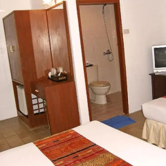 Отель Golden Sand Inn комната для гостей фото 2