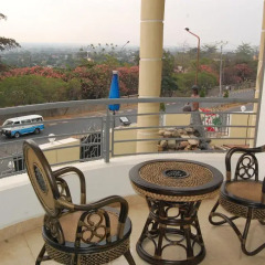 City Hill Hotel балкон