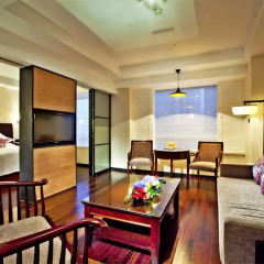 SSAW Boutique Hotel Shanghai Bund(Narada Boutique YuGarden) 4* Представительский люкс с различными типами кроватей фото 3