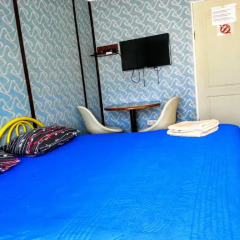 Esentai Hostel Алматы бассейн