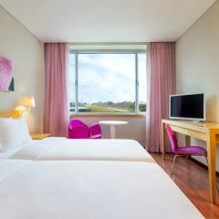Отель HF Fenix Garden 3* Номер Комфорт с 2 отдельными кроватями фото 5