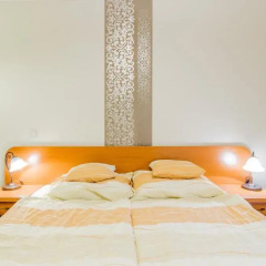 Апартаменты Kalvin Apartments комната для гостей фото 3
