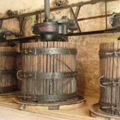 Отель Castello di Lispida Италия, Региональный парк Colli Euganei - отзывы, цены и фото номеров - забронировать отель Castello di Lispida онлайн гостиничный бар