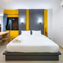 Отель Phoomjai House 3* Улучшенный номер с различными типами кроватей фото 10