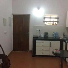 Апартаменты Seacoast Service Apartment Гоа в номере