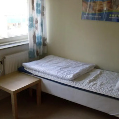 City Apartment Hotel 2* Номер с общей ванной комнатой с различными типами кроватей (общая ванная комната) фото 2
