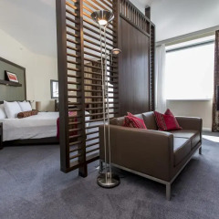 Отель Hilton London Canary Wharf 4* Полулюкс с различными типами кроватей фото 2
