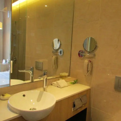 Park Hotel Alexandra 4* Улучшенный номер с 2 отдельными кроватями фото 4
