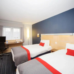 Отель Holiday Inn Express Edinburgh – Royal Mile Великобритания, Эдинбург - 1 отзыв об отеле, цены и фото номеров - забронировать отель Holiday Inn Express Edinburgh – Royal Mile онлайн комната для гостей фото 4