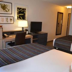 Отель Country Inn & Suites by Radisson, Frederick, MD 3* Стандартный номер с различными типами кроватей фото 3