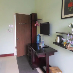 Отель The Moon Villa Hoi An 2* Стандартный номер с различными типами кроватей фото 3
