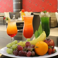 Megaland Hotel гостиничный бар