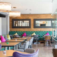 Отель Hilton Garden Inn Glasgow City Centre Великобритания, Глазго - отзывы, цены и фото номеров - забронировать отель Hilton Garden Inn Glasgow City Centre онлайн гостиничный бар фото 2
