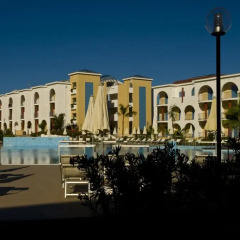 Toccacielo Hotel Village Нова-Сири фото 2