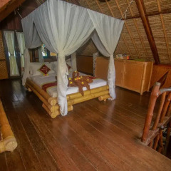 Отель Balangan Sea View Bungalow 3* Стандартный семейный номер с двуспальной кроватью фото 4