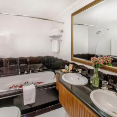 Отель Grand Excelsior Bur Dubai 4* Номер Делюкс фото 5