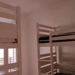 Surf in Chiado Hostel Кровать в общем номере с двухъярусной кроватью фото 9