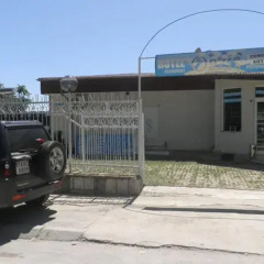 Hotel Oasis парковка