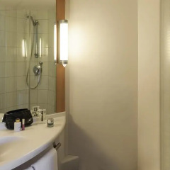 Hotel ibis Schiphol Amsterdam Airport 3* Стандартный номер с различными типами кроватей фото 3