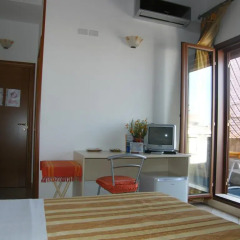 Отель Affitta Camere A Pozzallo Поццалло комната для гостей фото 3