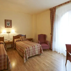 Hotel Abat Cisneros комната для гостей фото 16