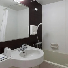 Comfort Hotel Tokyo Kanda ванная