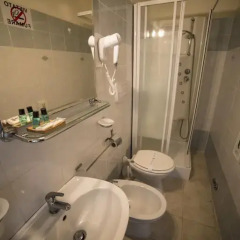Отель B&B Galleria Frascati 2* Стандартный номер с двуспальной кроватью фото 12