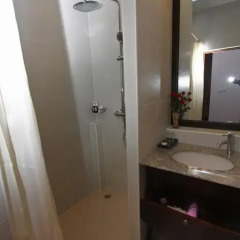 East Hotel 3* Номер Делюкс с различными типами кроватей фото 5