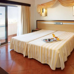 Отель Apartamento Paraiso De Albufeira Португалия, Албуфейра - 2 отзыва об отеле, цены и фото номеров - забронировать отель Apartamento Paraiso De Albufeira онлайн комната для гостей фото 2