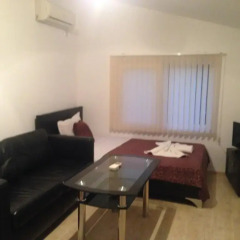 Отель Apartamenti Todorovi Бургас комната для гостей фото 4