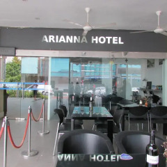 Arianna Hotel гостиничный бар