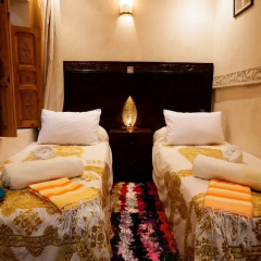 Отель Dar Ikalimo Marrakech 3* Номер Комфорт с различными типами кроватей фото 2