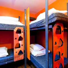 Clink78 Hostel Стандартный семейный номер с двуспальной кроватью (общая ванная комната) фото 5