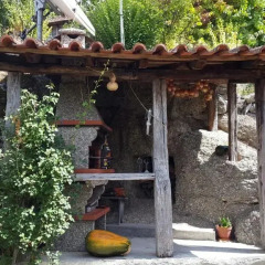 Отель Quinta da Varzea de Cima Марку-ди-Канавезиш бассейн