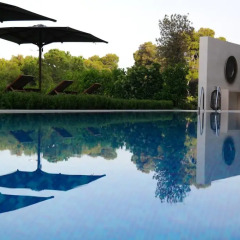 Отель Somewhere Boutique Hotel Vouliagmeni Греция, Афины - отзывы, цены и фото номеров - забронировать отель Somewhere Boutique Hotel Vouliagmeni онлайн бассейн фото 3