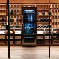 Locus Malontina Hotel развлечения