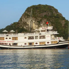 Отель Calypso Cruise пляж