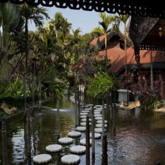 Отель Mercure Mandalay Hill Resort фото 4