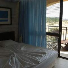 Отель Aparthotel Oasis VIP Club Апартаменты