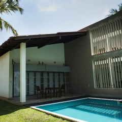Отель Villa 700 бассейн