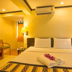 Krabi City Seaview Hotel 2* Улучшенный номер с различными типами кроватей фото 4