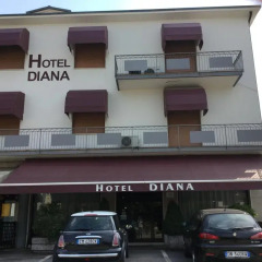 Отель Albergo Diana Италия, Лимена - отзывы, цены и фото номеров - забронировать отель Albergo Diana онлайн парковка