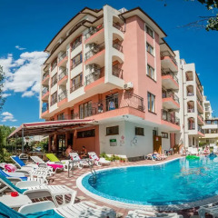 Step Hotel Солнечный берег бассейн фото 2