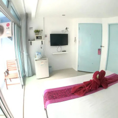 Отель The Room Patong 2* Номер Делюкс с различными типами кроватей фото 7