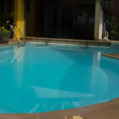 Отель Naithon Beach Resort бассейн